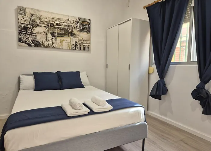 Casa Deluxe Gran Plaza * Севилья